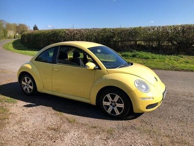 Used VW Beetle 2007 Yellow Hatchback