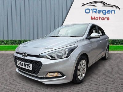 Used Hyundai i20 2015 Silver Hatchback