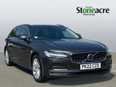 Used Volvo V90 Momentum 197 HP (144 kW) 2022 Estate