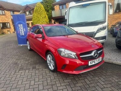Used Mercedes A180 Executive 109 HP (80 kW) 2017 Red Hatchback