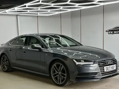 Usado Audi A7 Sportback S-Line 272 HP (200 kW) 2017 Cinzento Citadino