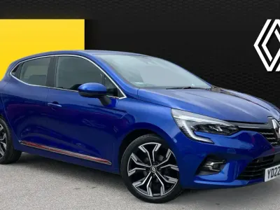 Used Renault Clio SE 90 HP (66 kW) 2022 Blue Hatchback