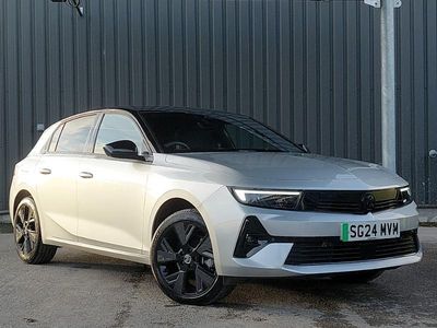 Used Vauxhall Astra 114 kW (156 HP) 2024 Silver Hatchback