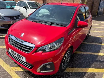 Used Peugeot 108 Allure 82 HP (60 kW) 2014 Red Hatchback