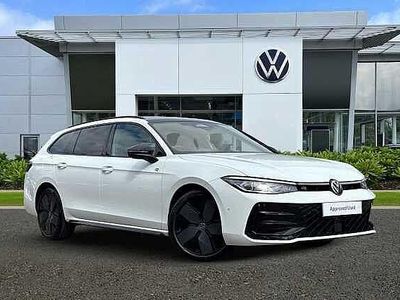 White Used 2025 VW Passat R-line Estate | £35,450
