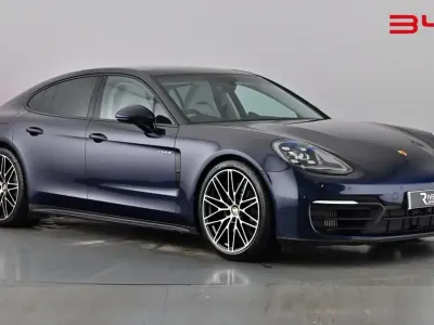 Used Porsche Panamera 4 E-Hybrid 462 HP (339 kW) 2023 Night blue Hatchback