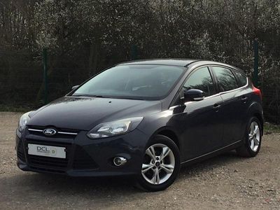 Used Ford Focus Zetec 125 HP (91 kW) 2011 Grey Hatchback