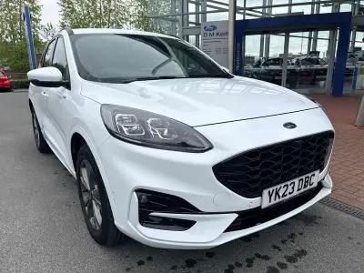 Second-hand Ford Kuga ST-Line 221 CP (162 kW) 2023 Alb SUV