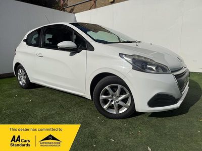 White Used 2015 Peugeot 208 Active Hatchback | £2,795 (Fair price)