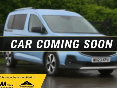 Used Ford Tourneo Connect Active 122 HP (89 kW) 2023 Blue MPV
