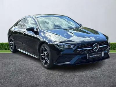 Begagnad Mercedes CLA180 AMG Line Premium 2023 Svart Sedan
