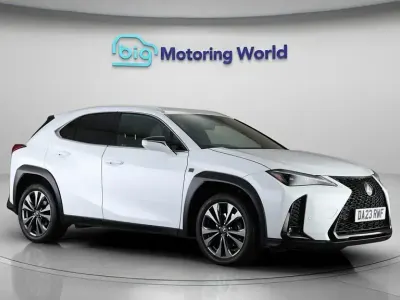 Used Lexus UX 250h Sport Design Packet 184 HP (135 kW) 2023 White SUV