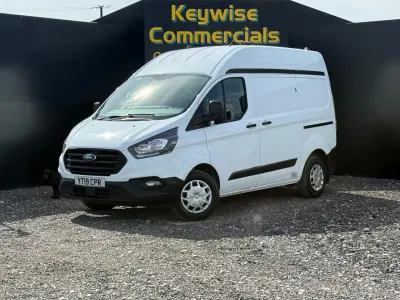 Begagnad Ford Transit Custom 105 HK (77 kW) 2019 Vit Van