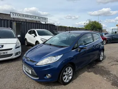 Used Ford Fiesta Zetec 81 HP (59 kW) 2010 Blue Hatchback