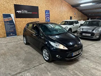 Used Ford Fiesta Zetec 96 HP (70 kW) 2012 Black Hatchback