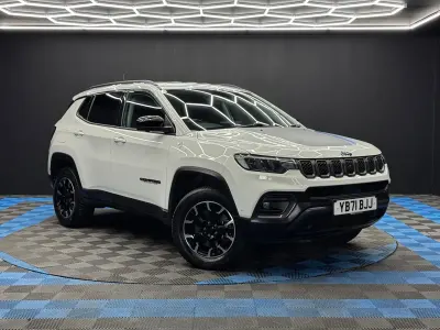 Used Jeep Compass Trailhawk 2021 White SUV