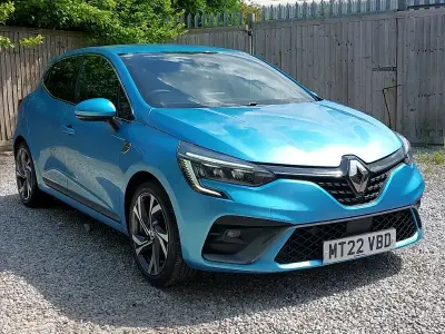 Used Renault Clio V RS Line 90 HP (66 kW) 2022 Blue Hatchback