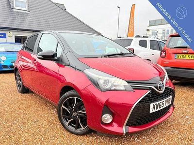 Used Toyota Yaris Design 99 HP (72 kW) 2016 Red Hatchback