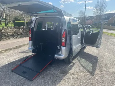 Used Peugeot TePee Active 2019 Silver MPV