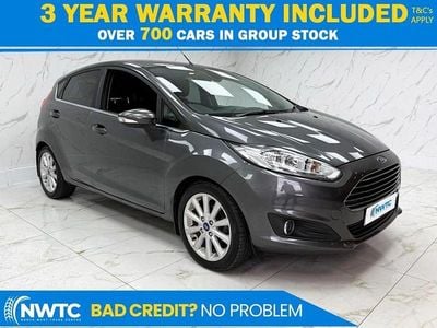 Used Ford Fiesta Titanium 100 HP (73 kW) 2017 Grey Hatchback