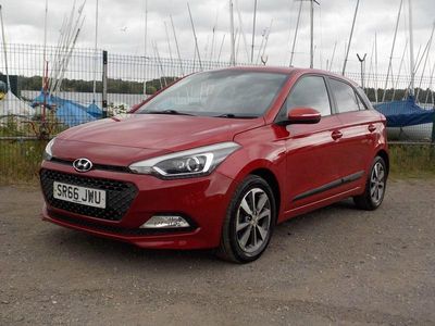 Red Used 2016 Hyundai i20 Premium Hatchback | £4,595 (Fair price)