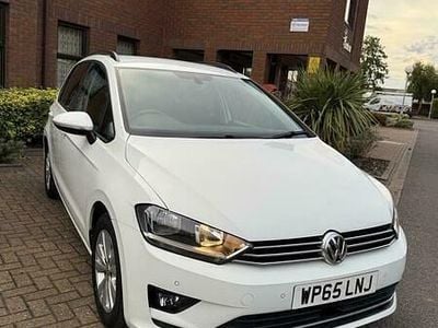 Used VW Golf Sportsvan SE 125 HP (91 kW) 2015 White MPV