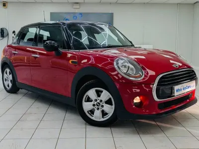 Used Mini Cooper D Hatch 116 HP (85 kW) 2017 Red Hatchback