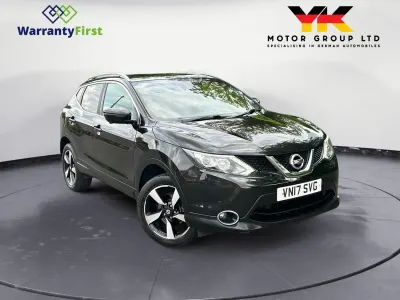 Używany Nissan Qashqai N-Vision 110 KM (80 kW) 2017 Czarny SUV