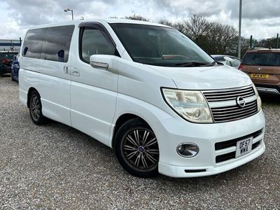 used Nissan Elgrand 2.5cc Petrol Automatic