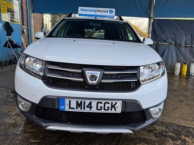 Used 2014 Dacia Sandero Lauréate | £3,995 (Fair price)