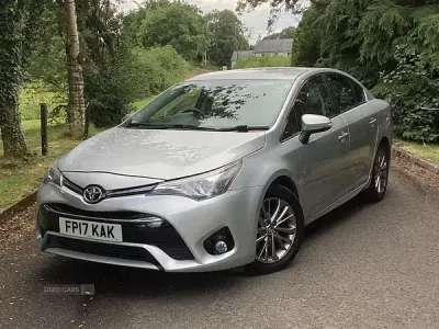 Used Toyota Avensis Business Edition 112 HP (82 kW) 2017 Silver Sedan
