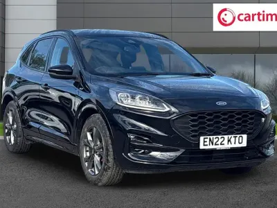 Usado Ford Kuga ST-Line 150 CV (110 kW) 2022 Negro SUV