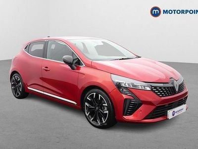 Used Renault Clio V Techno 2023 Red Hatchback