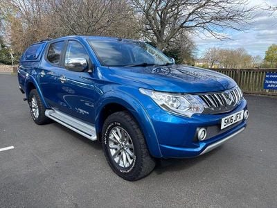 Used Mitsubishi L200 2016 Blue Pickup