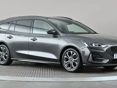 Used Ford Focus ST-Line 125 HP (91 kW) 2023 Grey Estate