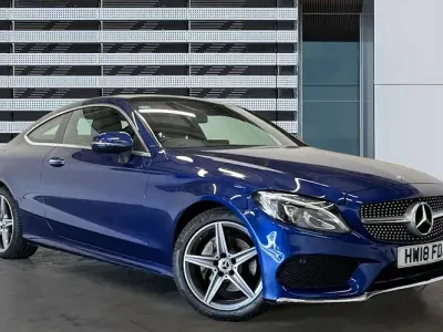 Used Mercedes C200 AMG Line Premium Plus 184 HP (135 kW) 2018 Blue Coupe