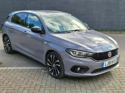 Used Fiat Tipo S 120 HP (88 kW) 2018 Turquoise Hatchback