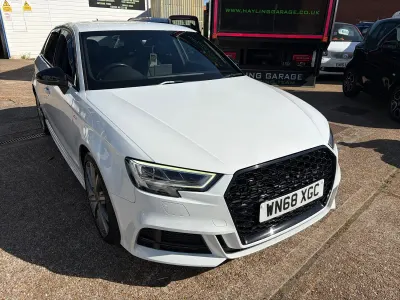 Used Audi A3 Sportback Black Edition 116 HP (85 kW) 2018 White Hatchback