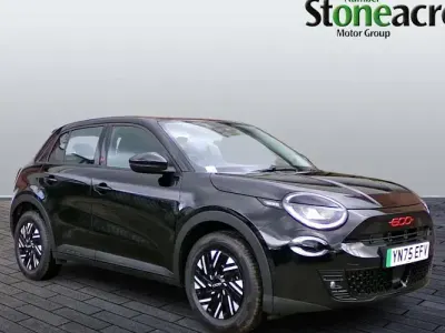 New Fiat 600E Red 114 kW (156 HP) 2025 Black SUV