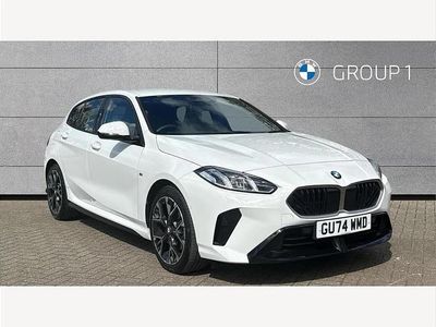 Begagnad BMW 120 M Sport 154 HK (113 kW) 2024 Vit Halvkombi