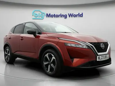 Used Nissan Qashqai N-Connecta 140 HP (102 kW) 2023 Red SUV