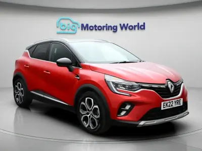 Used Renault Captur SE 160 HP (117 kW) 2022 Red/black SUV