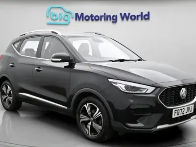 Usado MG ZS Excite 106 HP (77 kW) 2023 Preto SUV