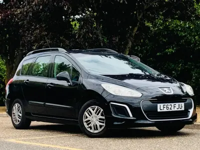Used Peugeot 308 SW S 92 HP (67 kW) 2018 Black Estate