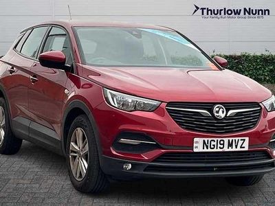 Used Vauxhall Grandland X S 131 HP (96 kW) 2019 Red SUV
