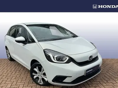 Used Honda Jazz Hybrid 109 HP (80 kW) 2020 White Hatchback