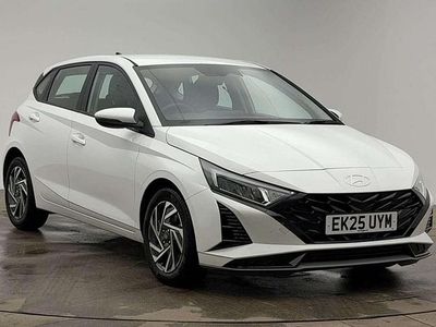 Used Hyundai i20 Advanced 100 HP (73 kW) 2025 White Hatchback