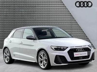 Usado Audi A1 Competition 203 HP (149 kW) 2022 Branco SUV