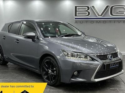 Lexus CT200h