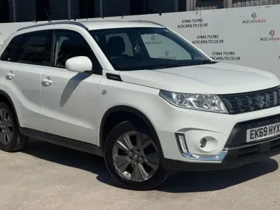 Used Suzuki Vitara SZ-T 112 HP (82 kW) 2019 White SUV